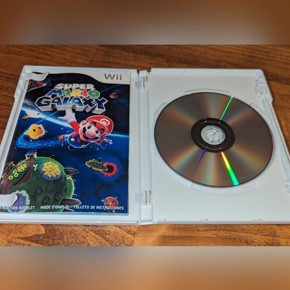 Wii Super Mario Galaxy - Picture 3 of 4